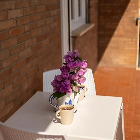 Hello Claudia Centro 4*