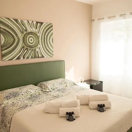 Hello Claudia Centro 4* 로마