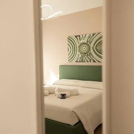 Hello Claudia Centro 로마