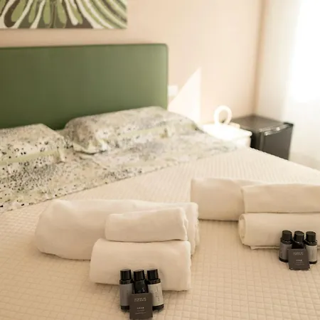 Hello Claudia Centro 4*