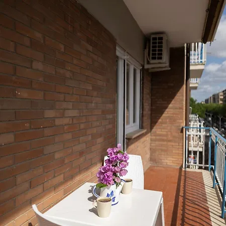 Hello Claudia Centro