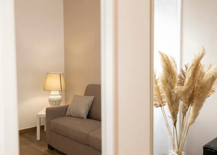 Hello Claudia Centro Roma