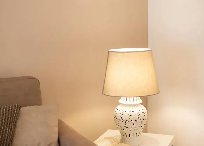 Hello Claudia Centro Roma