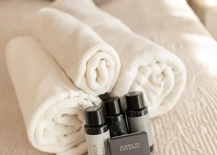 Hello Claudia Centro Pensión 4*