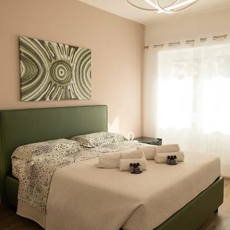 Hello Claudia Centro 4*