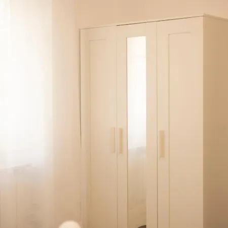 Pensión Hello Claudia Centro 4*
