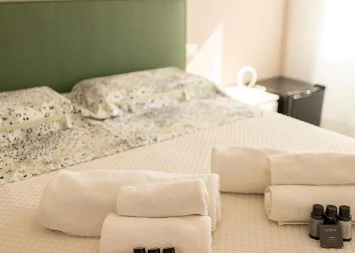 Hello Claudia Centro 4*